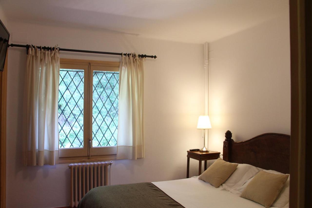 Hostal L'Ou De Reig Montseny Extérieur photo