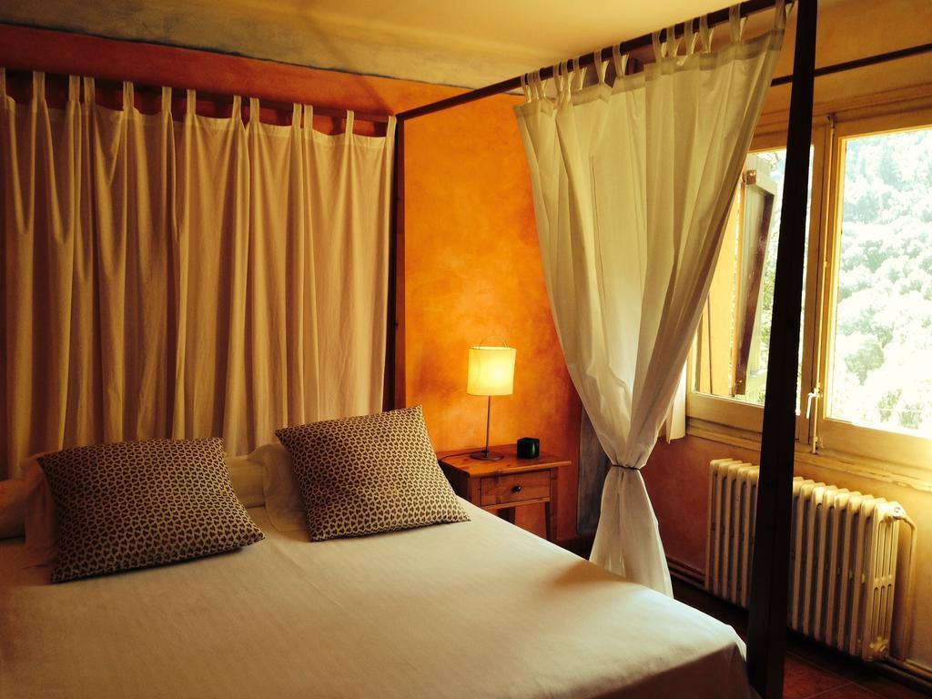 Hostal L'Ou De Reig Montseny Extérieur photo