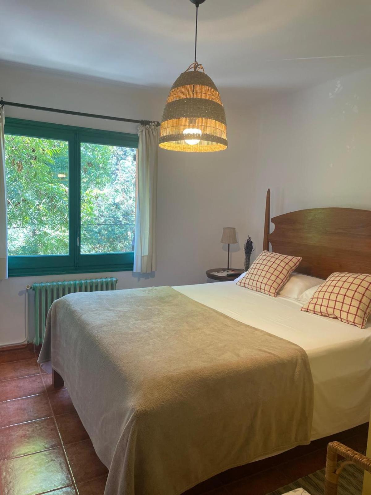Hostal L'Ou De Reig Montseny Extérieur photo